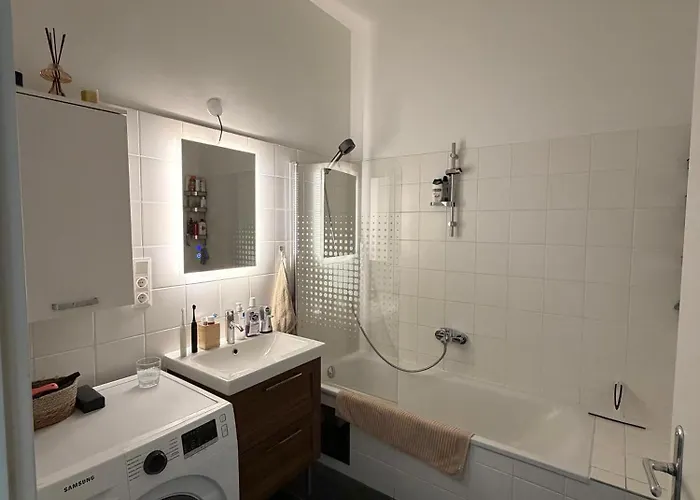 Cosy Designer With Art Vibe In Shared Flat Πανσιόν