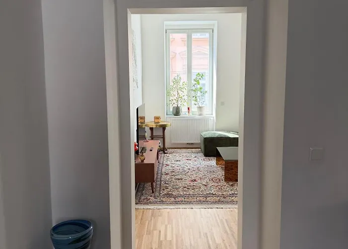 Cosy Designer With Art Vibe In Shared Flat Πανσιόν Βιέννη