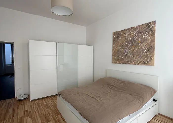 Cosy Designer With Art Vibe In Shared Flat Πανσιόν